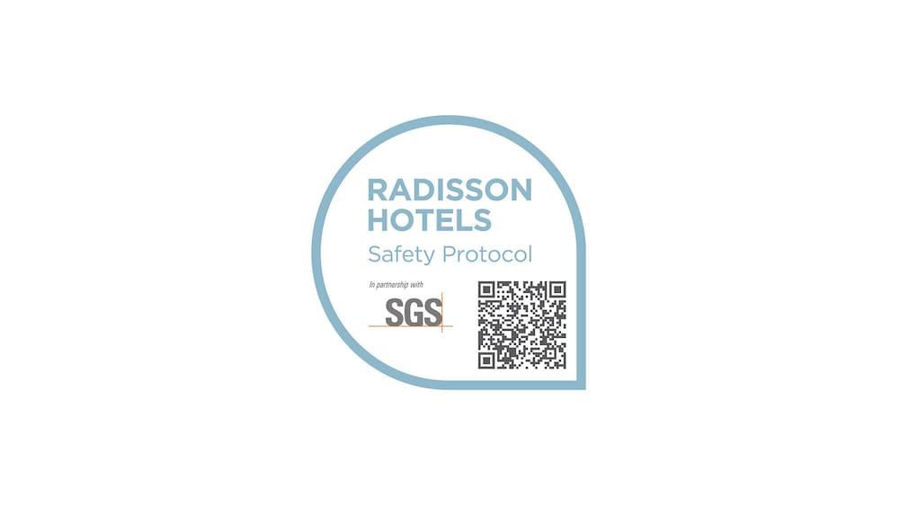 Radisson Hotel Freehold Exterior foto